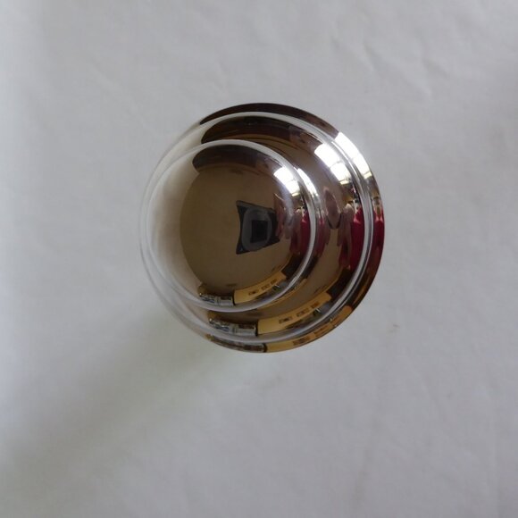 NEW GREEN GLASS & CHROME COCKTAIL SHAKER BAR ACCESSORY (NEVER USED) - Picture 5 of 7